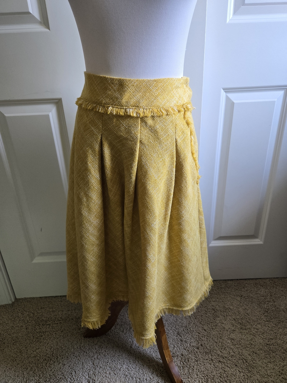 NWOT Maeve Yellow Fringe Circle Skirt - 8